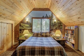 Cabin (Lake Creek Cabin) | Exterior - Lake Creek Cabin (Packwood)