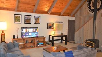 Cabin (Rainier Retreat) | Living room | Flat-screen TV