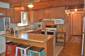 Cabana (Papa`s Packwood Cabin) | Cozinha privada