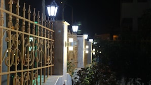 Entrada al alojamiento