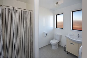 Studio | Bathroom