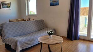 TV, fireplace - Apartment Adriana 1 for 4 people (Omisalj)