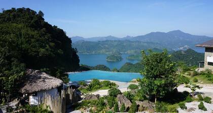 Ba Khan Village Resort