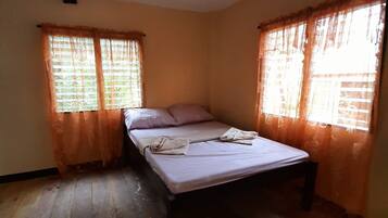 1 habitación, wifi y ropa de cama