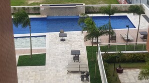 Piscina interna, piscina externa