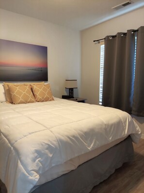 3 bedrooms, iron/ironing board, travel crib, free WiFi