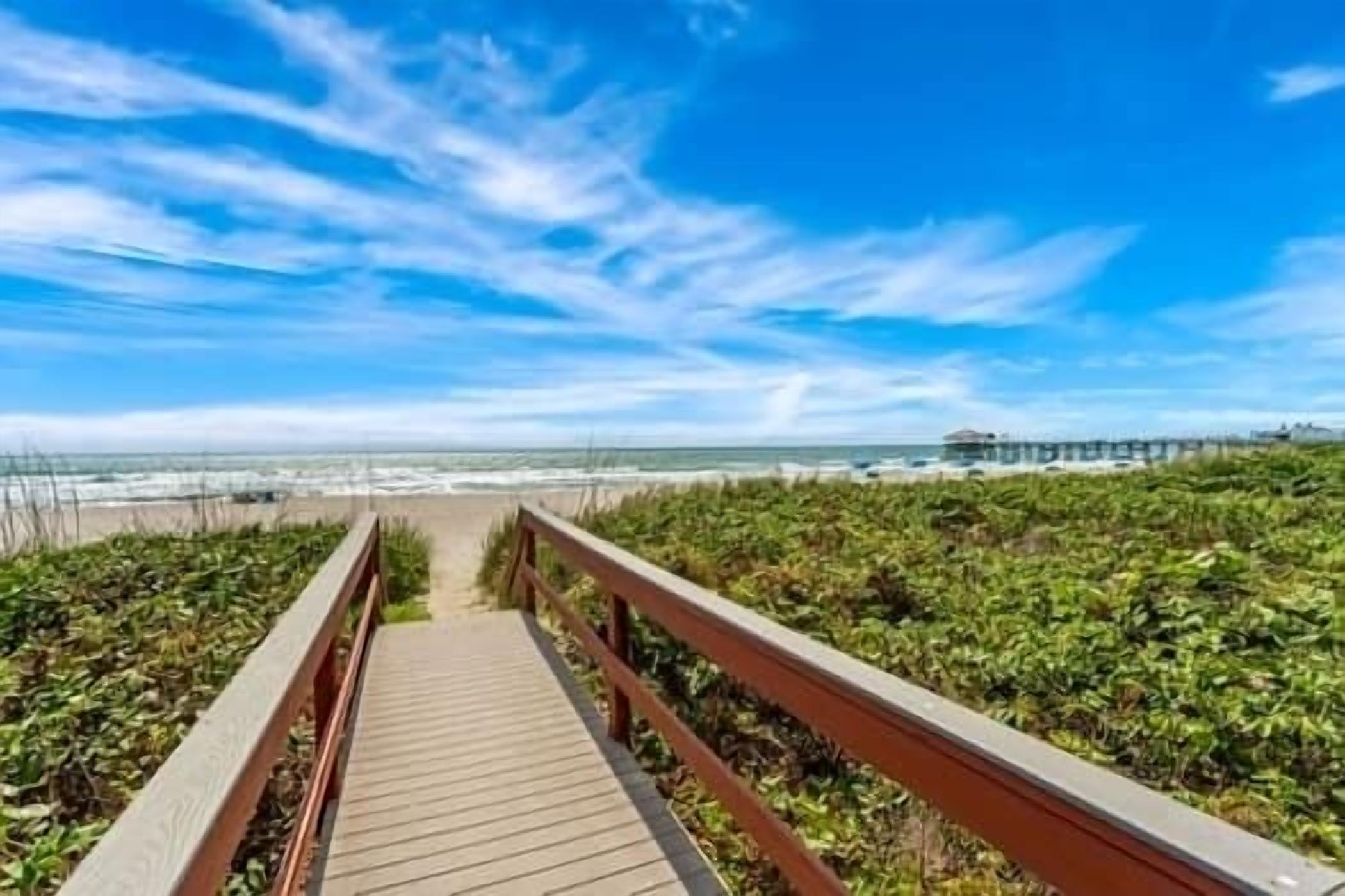  Beachfront Condo 