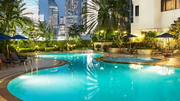 Outdoor pool, open 7:00 AM to 9:00 PM, pool umbrellas, sun loungers