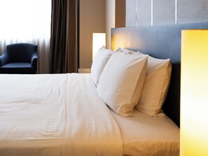 Premier Room | Ropa de cama hipoalergénica, caja fuerte, cortinas opacas