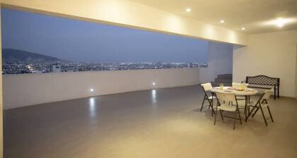 Beautiful view, style, comfort and good location