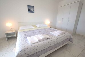 4 bedrooms, Internet