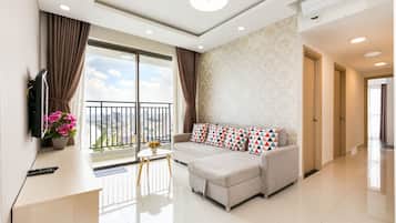 City Apartment | Premium bedding, memory-foam beds, blackout curtains, soundproofing