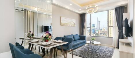 City-lejlighed - 2 soveværelser - udsigt til flod | 3 soveværelser, premium-sengetøj, senge med madrasser af memory foam