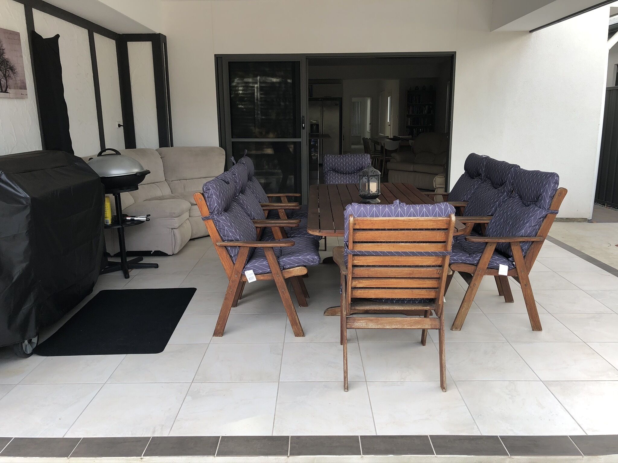 AGATHAS  AT  MARION \n4 Bedrooms 3 with Ensuites  & 4th Bedroom Main Bathroom — image 2