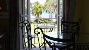Unclassified image, 3 of 96, button - Seacastles Apartments (Montego Bay)