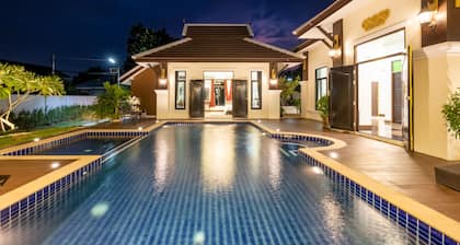 Lanna Kamin Pool Villa Airport