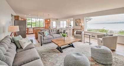 Luxury Waterfront Home w/ Pool on the Puget Sound!