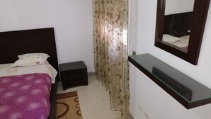 1 bedroom, iron/ironing board, WiFi - Furnished Short Stay Apartment In Tunis (Tunis)