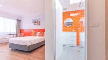 King Room | Egyptian cotton sheets, premium bedding, Select Comfort beds, minibar