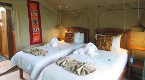 Comfort Tent | 1 bedroom, desk, iron/ironing board, bed sheets