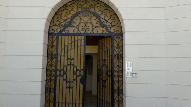 Exterior detail - Rent Apartment In Tunis (Tunis)
