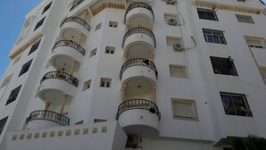 Exterior detail - Rent Apartment In Tunis (Tunis)