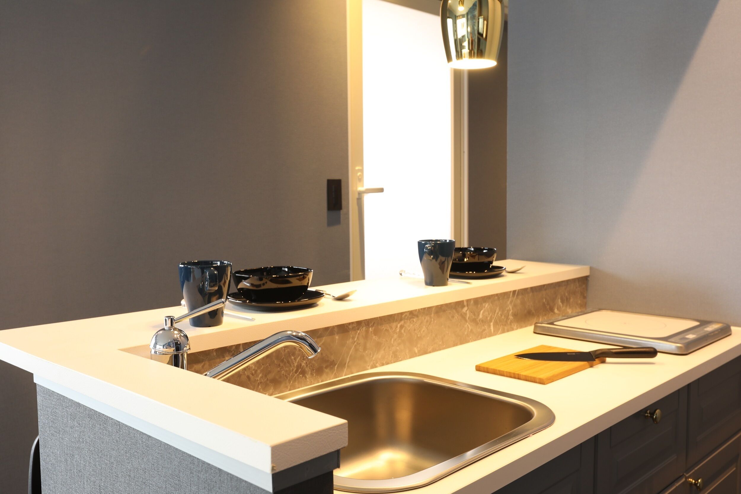 Fridge, microwave, stovetop, electric kettle