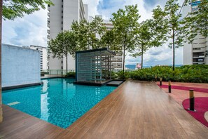 Outdoor pool - The Elements (Kuala Lumpur)