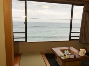 Japanese Style Room for 3 Guests, Sea View - Hotel & Resort Izunone (Higashiizu)