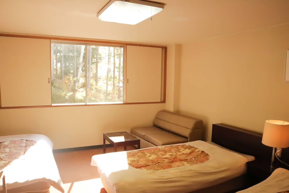 Triple Room | In-room safe
