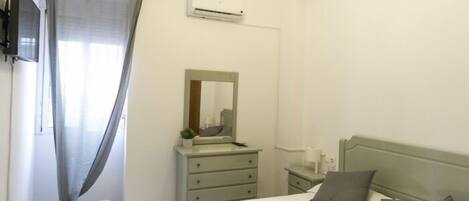 Coffres-forts dans les chambres, Wi-Fi gratuit, draps fournis