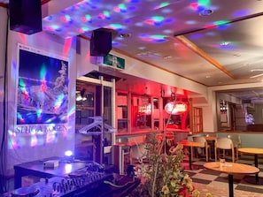 Bar (on property) - Hotel Sankt Moritz Shiga (Yamanouchi)