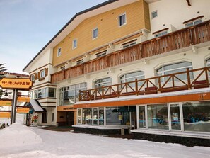 Exterior - Hotel Sankt Moritz Shiga (Yamanouchi)