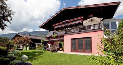 Apartment in Bramberg near Wildkogel Arena