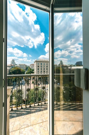 Apartment, 2 Bedrooms | Terrace/patio