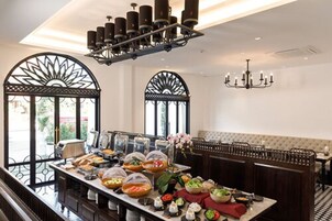 Desayuno buffet incluido todos los días 