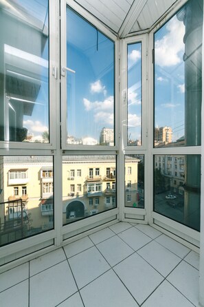 Apartment, 2 Bedrooms | Terrace/patio