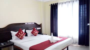 奢華雙人房 | 書桌、免費 Wi-Fi、床單、方便輪椅出入