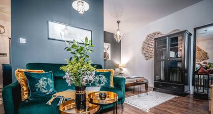 Queen Studio - LoftAffair