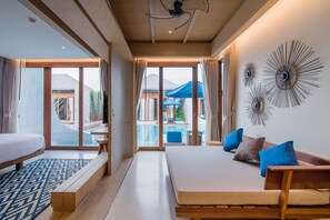 Pool Access Villa | Minibar, caja fuerte, cortinas opacas y wifi gratis