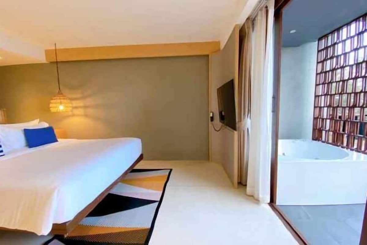 Minibar, caja fuerte, cortinas opacas y wifi gratis