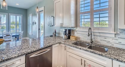 HEAVENLY VIEW: Spacious & Beautiful 30A Home with Pool, Huge Deck, Steps to Beach!