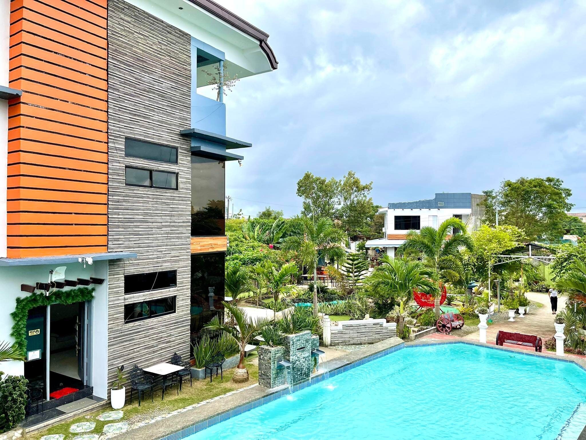 2 outdoor pools, open 7:00 AM to 10:00 PM, sun loungers