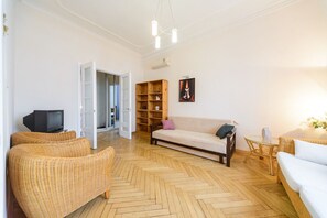 Apartment, 1 Bedroom | Living area | Flat-screen TV - Apartments Kreshchatik 27-32 (Kyiv)