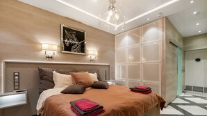 Ảnh chưa phân loại, 2 trong số 49 ảnh, nút