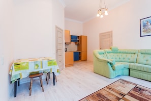 Apartment | Living area