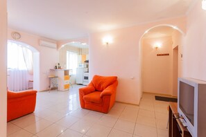 Living area - Apartments On European Square (Kyiv)