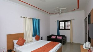 Chambre simple classique | Accès au Wi-Fi (inclus), literie fournie