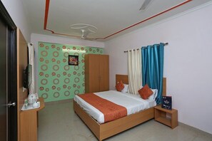 واي فاي مجانًا وملاءات أسرّة