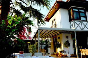 Entrada de la propiedad